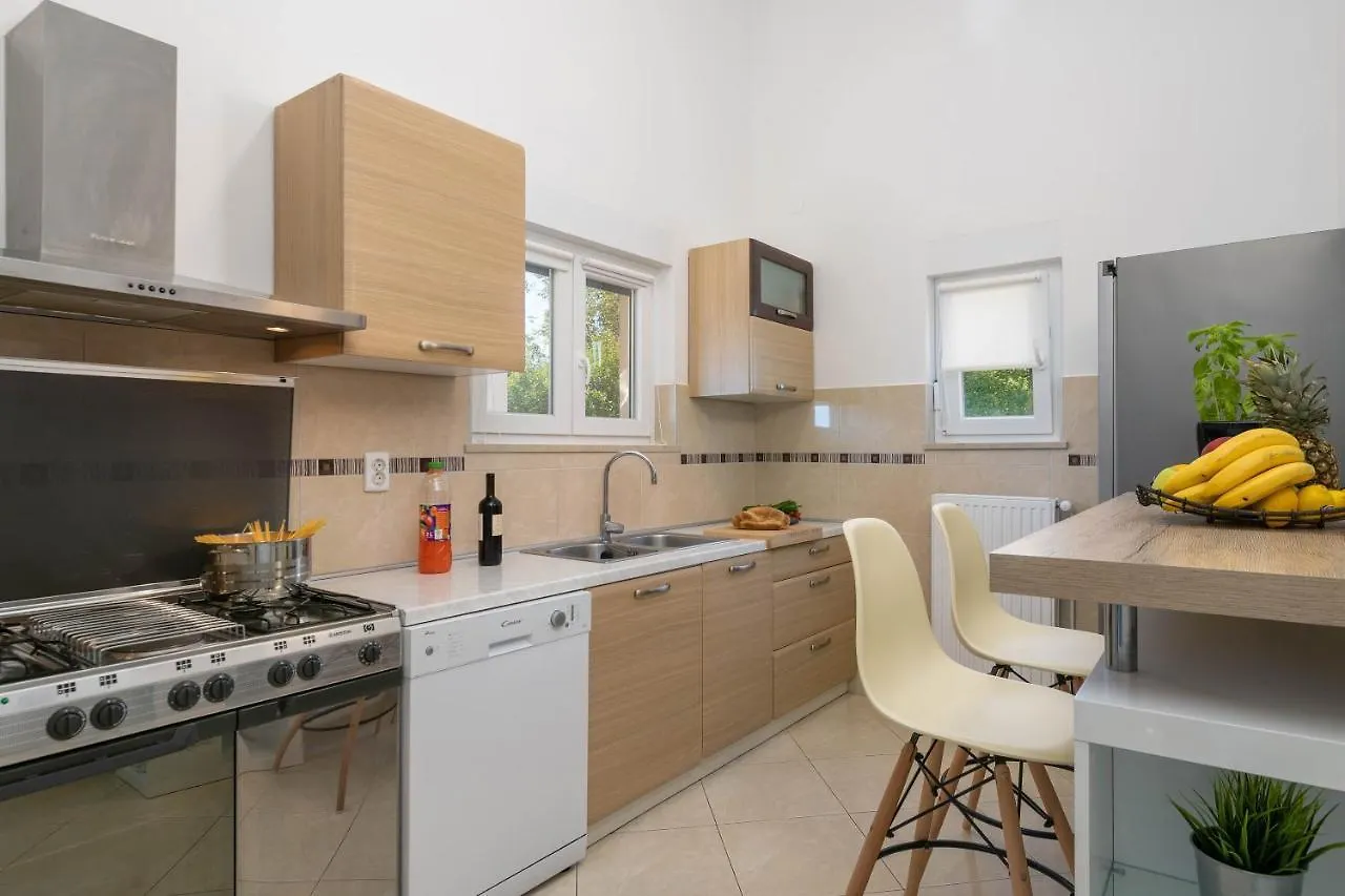 Villa Filip Krnica Holiday home