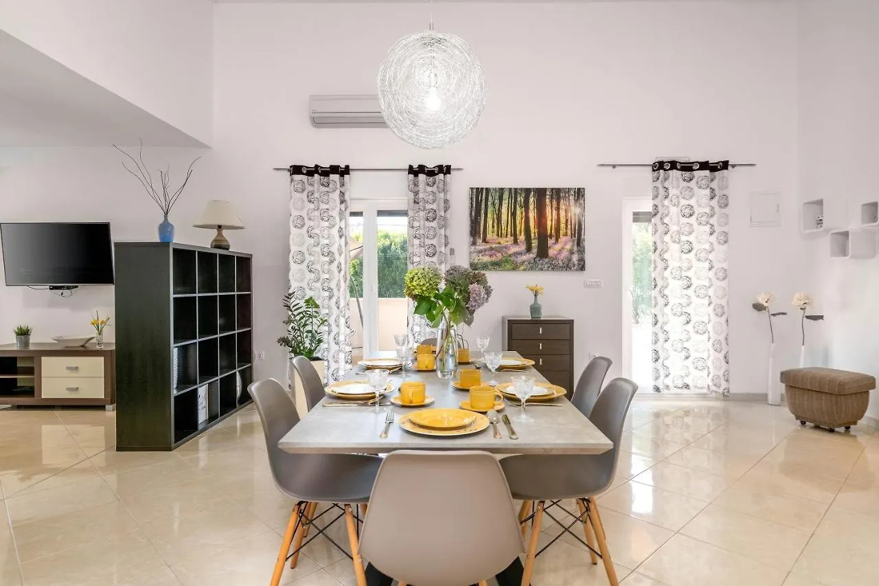 Holiday home Villa Filip Krnica
