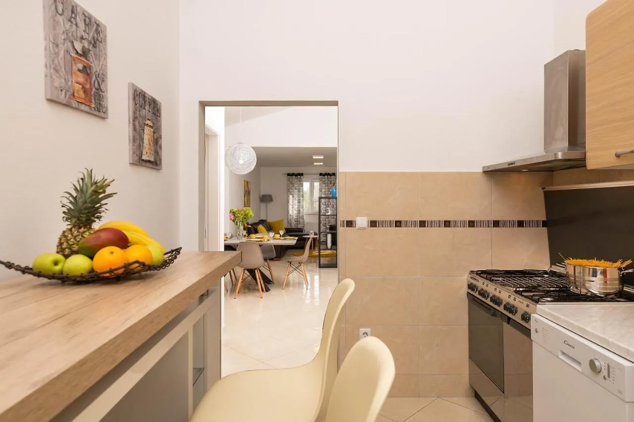 Villa Filip Krnica 0*,  Croatia