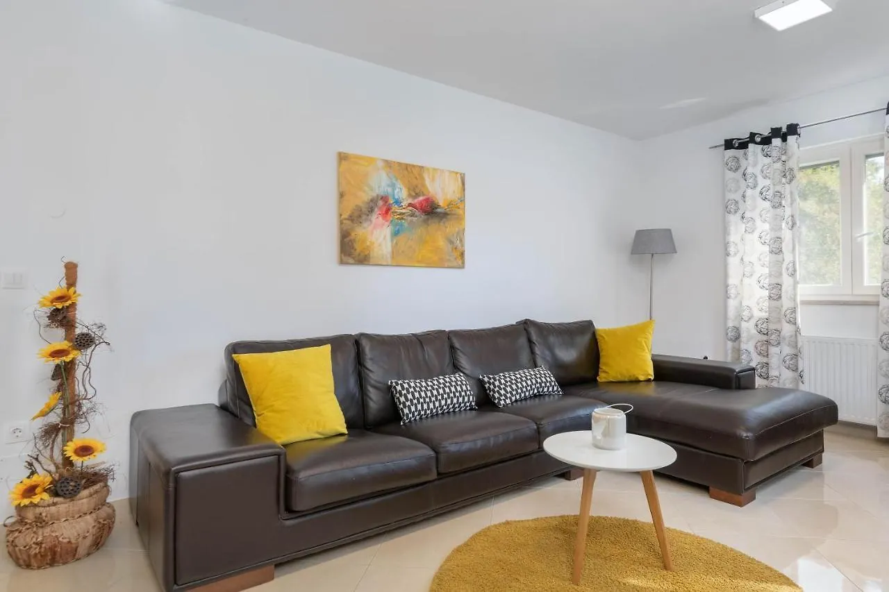 Holiday home Villa Filip Krnica